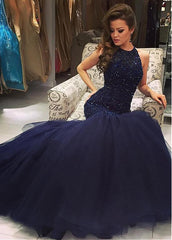 Tulle Halter Mermaid Formal Dresses With Beadings