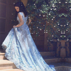 Elegant Spaghetti Straps Lace Flower Appliques Tulle Prom Dresses
