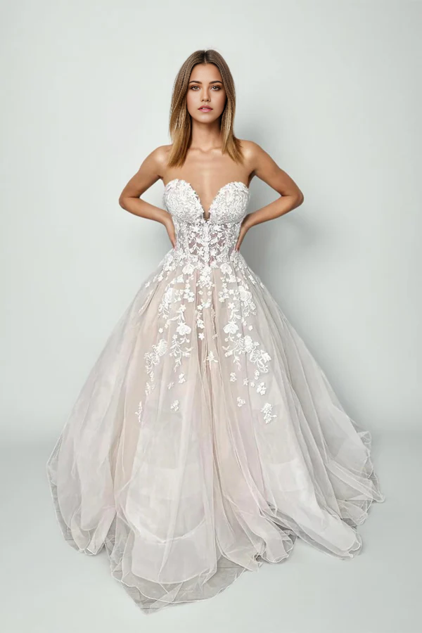 A-line Champagne Tulle Lace Elegant Strapless Bridal Gowns Wedding Dresses