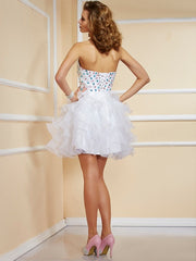 A-Line/Princess Sweetheart Sleeveless Rhinestone Short Organza Homecoming Dresses
