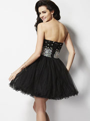 A-Line/Princess Sweetheart Sleeveless Beading Sequin Short Elastic Woven Satin Homecoming Dresses