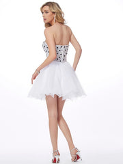 A-Line/Princess Sweetheart Sleeveless Beading Short Elastic Woven Satin Homecoming Dresses
