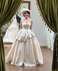 Pretty Wedding Dress Satin Sweetheart Pleated Wedding Dress HZ0319