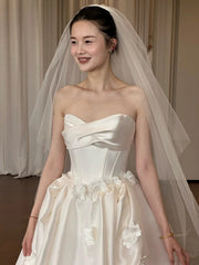 New Arrival Wedding Dress Satin Sweetheart Floral Pleated Wedding Dress HZ0319
