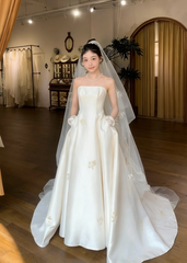 Charming Wedding Dress Satin Strapless Wedding Dress HZ0319