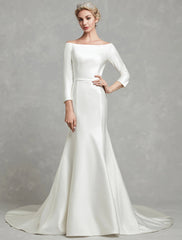 Simple Wedding Dresses Mermaid / Trumpet Off Shoulder 3/4 Length Sleeve Chapel Train Satin Bridal Gowns With Pleats