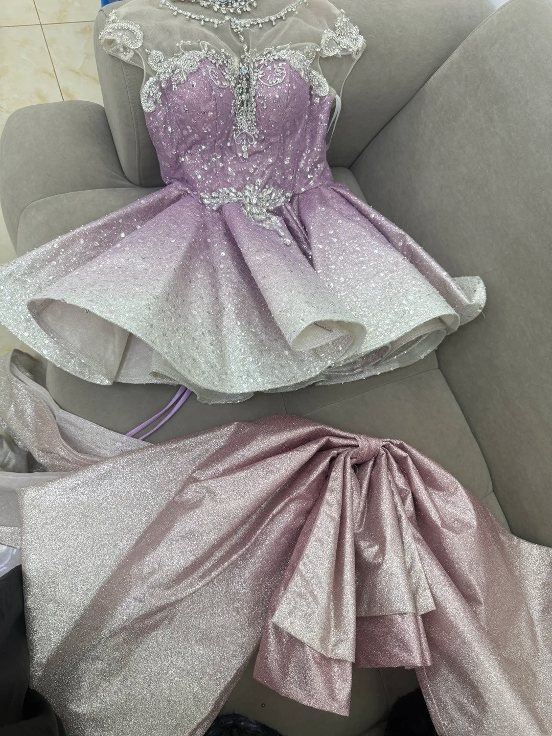 Shiny Homecoming Dress Ombre Crew Neck Pleated Short Back to School Prom Dress Birthday Outfits HZ0319