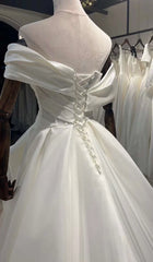 Off-the-shoulder satin corset wedding dress unique minimalist A-line bridal dress custom simple & classic Ivory ball gown