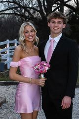 Off the Shoulder Pink Satin Sheath Short Cocktail Dress