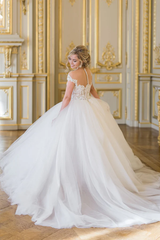 Elegant Cap Sleeves Lace Tulle Ball Gown Wedding Dress