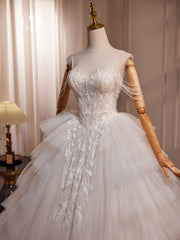A-Line Sweetheart Neck Tulle Lace Applique Beige Long Prom Dress with Beads
