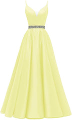 Spaghetti Stracles Robe de bal Long Satin perle en V V Vandes de balle de fête de soirée avec poches