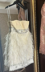 Charming Homecoming Dress Strapless Feather Short Prom Dress Back to School Outfits Graduation Dress HZ0319