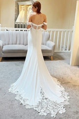 Off-the-Shoulder Mermaid Long Bridal Gown