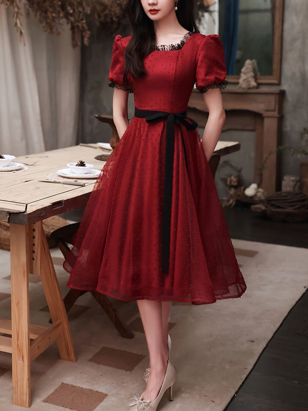 Bourgondische tule kant korte prom -jurk, bordeauxrode bruidsmeisje jurk, 1