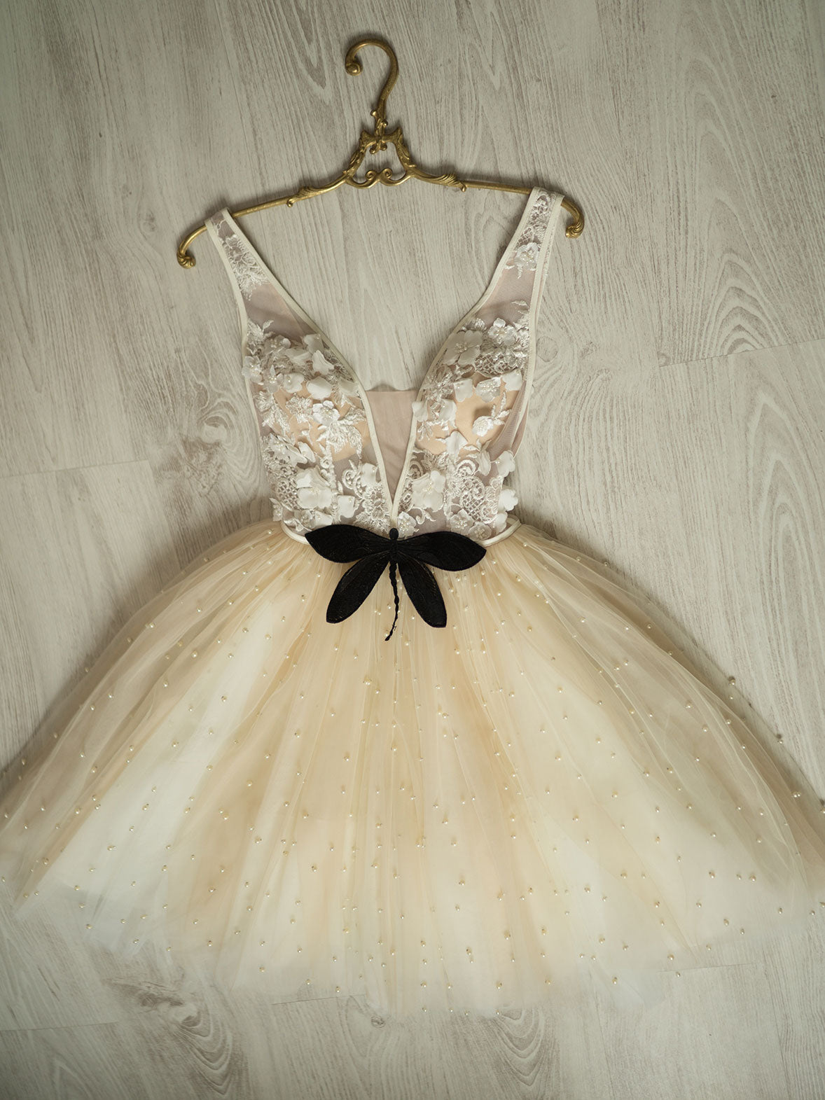 Champagne v neck tulle lace short prom dress lace cocktail dress