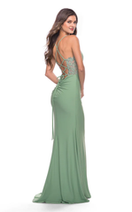 V-neck slim shoulder strap tight corset lace inlay and floor length evening dress