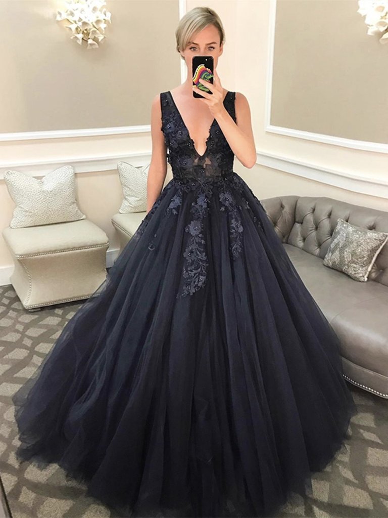 Beaded Appliques Dark Navy V Neck Open Back Lace Long Prom Dress