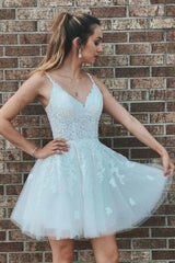 White V-Neck Lace Short Prom Dresses, A-Line Homecoming Dresses
