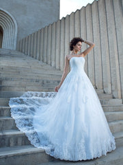 Wholesale Ball Gown Spaghetti Straps Applique Sleeveless Long Satin Wedding Dresses