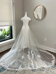 Lace Mermaid Wedding Dress Applique Elegant Wedding Gown