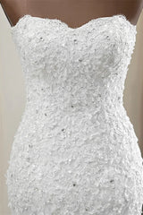Strapless Lace Appliques Bride Gown Long Mermaid Wedding Gown With Beadings