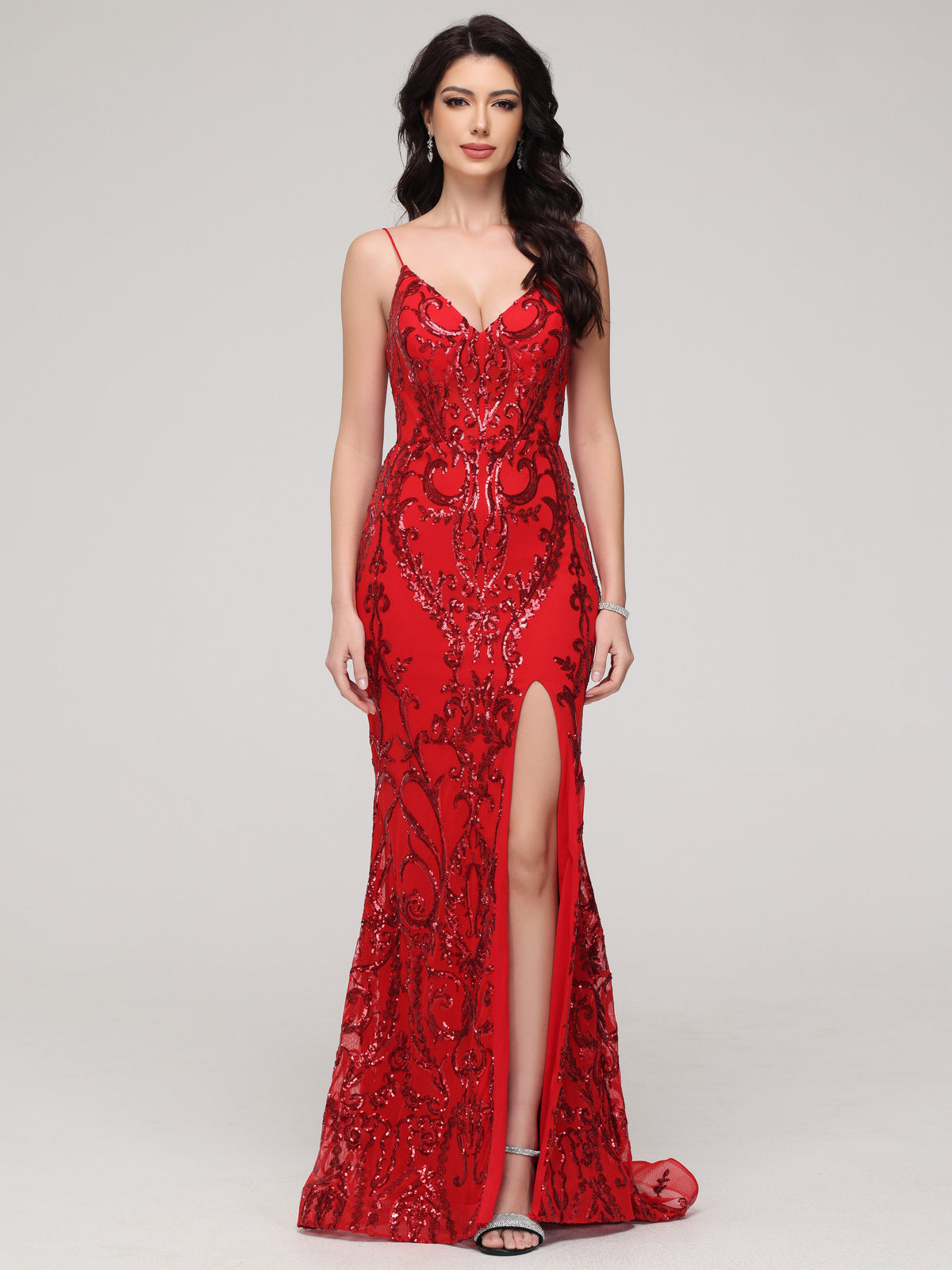 Trumpet/Mermaid Spaghetti Straps Sequins Sweep Train Prom Dress With Split