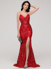 Trumpet/Mermaid Spaghetti Straps Sequins Sweep Train Prom Dress With Split