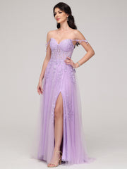 Spaghetti Straps V-Neck Lace Appliques Sweep Train Prom Dress With Split