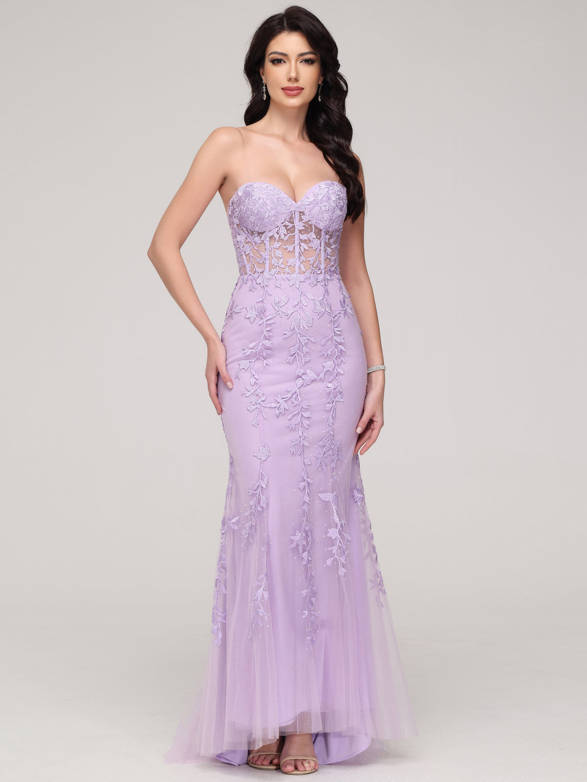 Trumpet/Mermaid Strapless Tulle Appliques Sweep Train Prom Dress