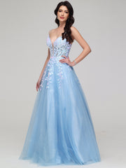A-Line Spaghetti Straps Lace Appliques Floor-Length Prom Dress