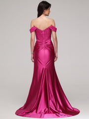 Sheath/Column Off The Shoulder Lace Strapless Sweep Train Prom Dress With Split