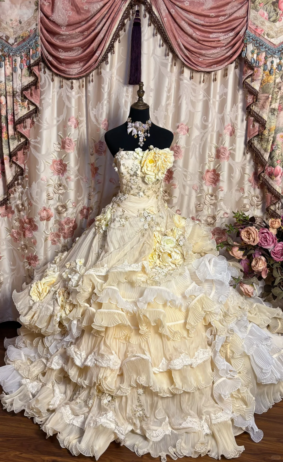 Ivory Strapless A-Line Appliques Ruffles Birthday Ball Gowns Formal Evening Gowns, HZ0319