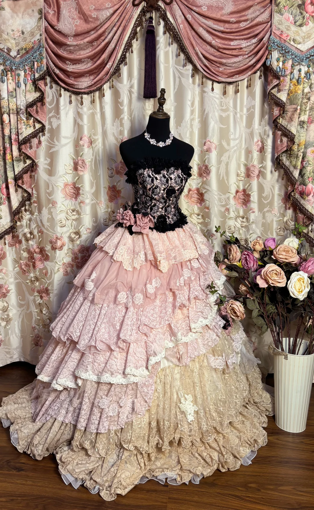 Retro Strapless A-Line Lace Tiered Long Evening Dress Lovely Birthday Ball Gown, HZ0319