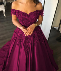 Elegant Flower And Lace Appliques V Neck Satin Prom Dresses