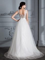 A-Line/Princess Sleeveless V-neck Sweep/Brush Train Tulle Wedding Dresses