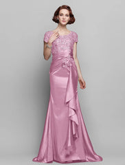 Mermaid / Trumpet Mother of the Bride Dress See Through Scoop Neck Sweep / Brush Train Taffeta Beaded Lace Short Sleeve with Flower