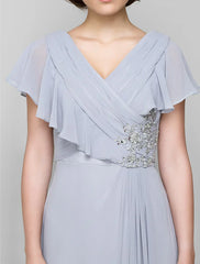 A-Line Mother of the Bride Dress Elegant V Neck Floor Length Chiffon Sleeveless No with Criss Cross Crystals