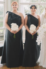 Black One-Shoulder Bow Strap Mermaid Long Dress