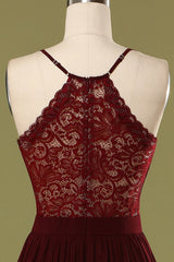 Sheath v Neck Bourgondië bruidsmeisje jurk met kantrug