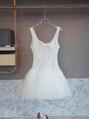 Cute A line Square Neck White Tulle Lace Party Dresses Short Formal Homecoming Dresses Night Chic Elegant Cocktail Dresses 16th Birthday Outfits Hoco Dress DH2762