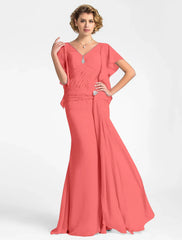 Mermaid / Trumpet Mother of the Bride Dress Vintage Inspired V Neck Floor Length Chiffon Short Sleeve with Beading Side Draping Crystal Brooch