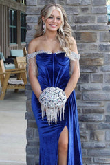 Emerald Velvet Off-the-Shoulder Fringe Long Prom Dress