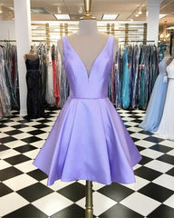 A-line V-neck Satin Homecoming Dresses Short Prom Gowns