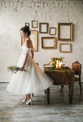 A-line Tulle Rustic Wedding Dress Embroidered Corset Dress Lace Cocktail Midi Gown Off Shoulder Bridal Dress