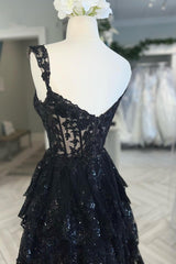 A Line Black Lace 2024 Prom Dresses Tiered Sequins Off the shoulder