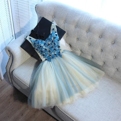 A Line V Neck Short Blue Floral Prom Dresses, Short Floral Blue Graduation Homecoming Dresses