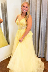 A Line Yellow Plus Size Prom 2024 Dresses V Neck Lace Appliques