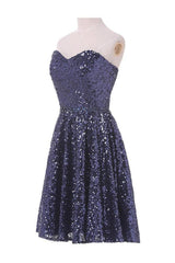 A-line Sweetheart Knee Length Sequined Homecoming Dress With Beads TR0150