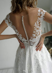 A-line elegant Ball Gown Glitter fabric Sweetheart Wedding Dress With Appliques TN230